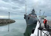 Дружественный визит российских кораблей начался в Баку