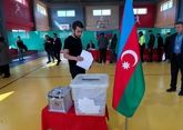Фоторепортаж из Азербайджана: жители Карабаха выбирают президента
