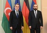 Баку и Ереван договариваются о мире в Берлине