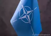 На площади у штаб-квартиры НАТО появился флаг Швеции