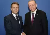 Макрон поздравил Эрдогана с Рамазаном
