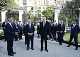 Ильхам Алиев и Шавкат Мирзиеев открыли новое здание посольства Узбекистана в Баку