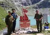 Спасатели КЧР увековечили стелой в горах подвиг защитников Кавказа