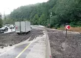 Сход селей перекрыл часть трассы М-4 в Краснодарском крае