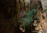 Новоафонская пещера в Абхазии приняла за лето 226 тыс туристов