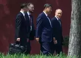 На фоне санкций и визита Трампа: с чем Путин отправится в Пекин?