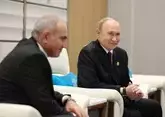 Пашинян поздравил Путина с Днем России