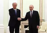 Президент Казахстана поздравил российского лидера с Днем России