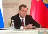 Медведев прибыл на прощание с Хаменеи