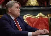 Россия и США согласовывают точную дату трехсторонней встречи – Ушаков