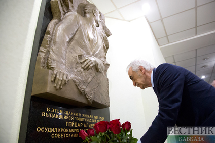 Сегодня в Москве почтили память жертв &quot;Черного января&quot;