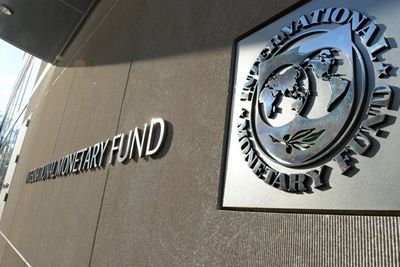 В МВФ объяснили, с чем связано ухудшение прогнозов по росту ВВП РФ
