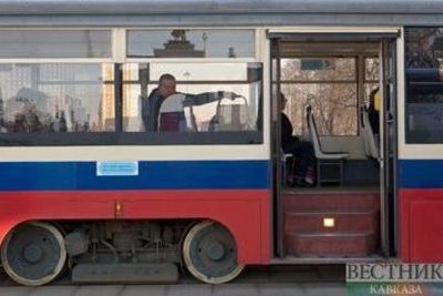 Евлоев предложил ингушским министрам пересесть на общественный транспорт 