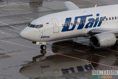 Boeing из Сыктывкара успешно сел с треснувшим лобовым стеклом в Москве