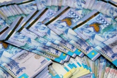 Казахстан планирует привлечь на внешних рынках $989 млн 