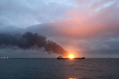 Горевшие в Черном море танкеры обследовали владельцы  