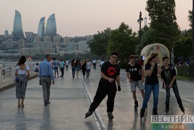 С начала года граждан Азербайджана стало на 7000 больше