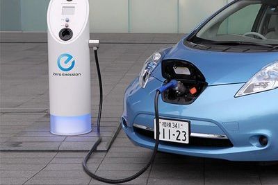 В Тбилиси заработал каршеринг электромобилей 