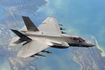 Япония закупит у США истребители F-35