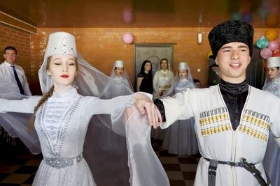 Адыгейскую молодежь научат правильно жениться