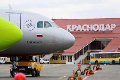 В Краснодаре совершил жесткую посадку авиарейс из Москвы