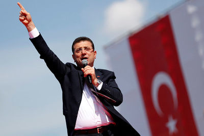 Потеря Стамбула - политический сдвиг для Турции