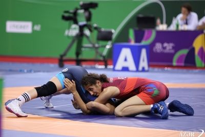 Девушки-борцы принесли Азербайджану два &quot;серебра&quot; олимпийского юношеского фестиваля в Баку