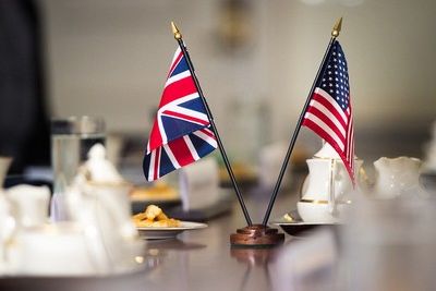 Великобритания поддержит США в переговорах с Ираном – Лондон 