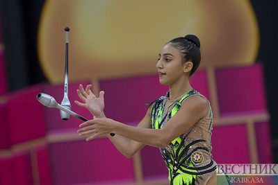 Зохра Агамирова лидирует в многоборье XXXVII Чемпионата мира по художественно гимнастике в Баку после первого круга