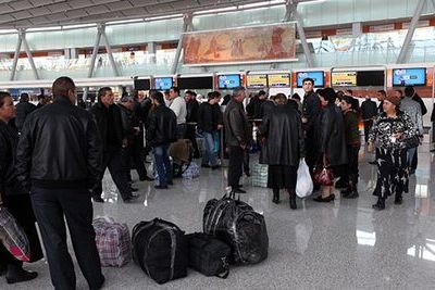 Все больше граждан Армении эмигрируют и страны в поисках работы