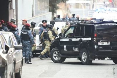 Спецназ Армении обезвредил стрелка в &quot;Эребуни-плаза&quot;