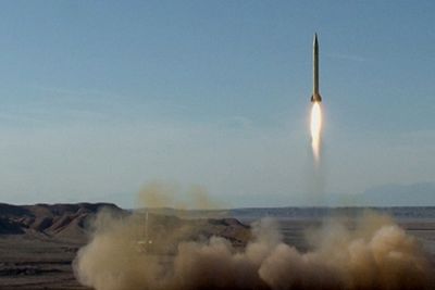 Иран представил новую ракету с композитным двигателем