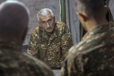 Главный идеолог армии Армении лишился должности