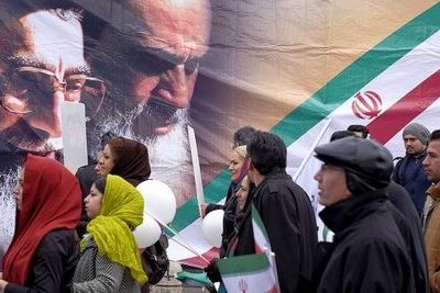Протесты в Иране затмевают выборы