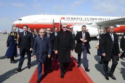 Эрдоган прилетел в Азербайджан