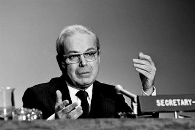 Бывший генсек ООН Перес де Куэльяр скончался в возрасте 100 лет