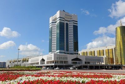 Кабмин Казахстана ограничит предельные цены на продукты 
