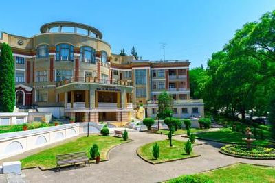 За три года в Кисловодске реконструируют старейший санаторий