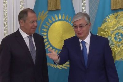 Глава МИД России награжден казахстанским орденом