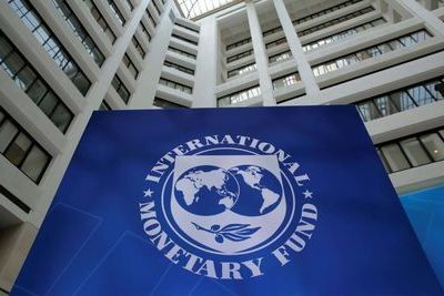 Глава МВФ призвала с осторожностью подходить к возобновлению экономической деятельности