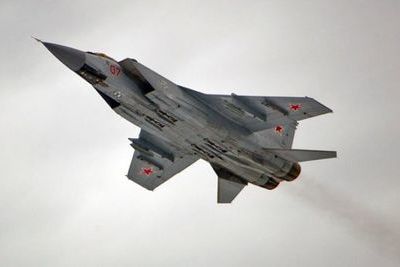 Пилот российского МиГ-31 встретился в воздухе с F-16 НАТО