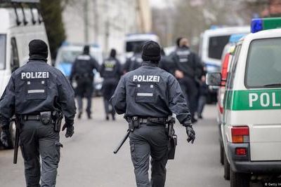 Баварская полиция задержала терроризировавшего турецкие заведения юношу