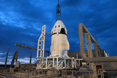 НАСА: подготовка к испытательному старту Crew Dragon идет по графику