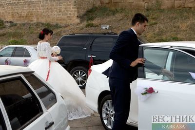 В Грузии будут штрафовать за многолюдные свадьбы и поминки 