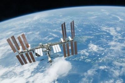 Российские спутники смогут показывать рекламу из космоса