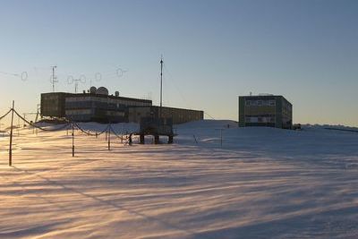 Пожар частично уничтожил оборудование станции &quot;Мирный&quot; в Антарктиде 