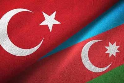 Турция готова предоставить Азербайджану свои технологии и возможности оборонной промышленности