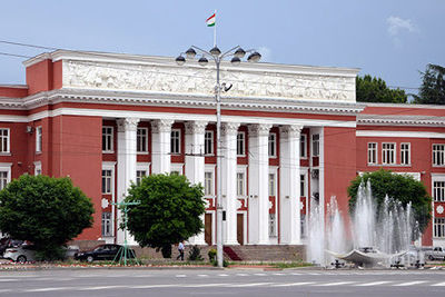 Парламент Таджикистана определит дату выборов президента