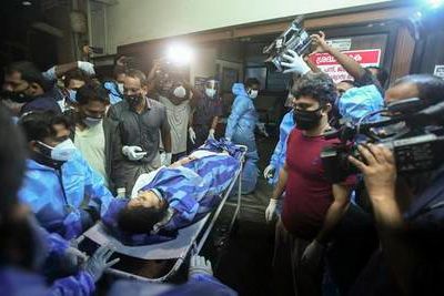 Самолет Air India Express совершил жесткую посадку, есть погибшие и раненые - СМИ