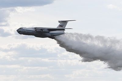 Пожар на складе боеприпасов под Рязанью тушат Ил-76 ВКС России